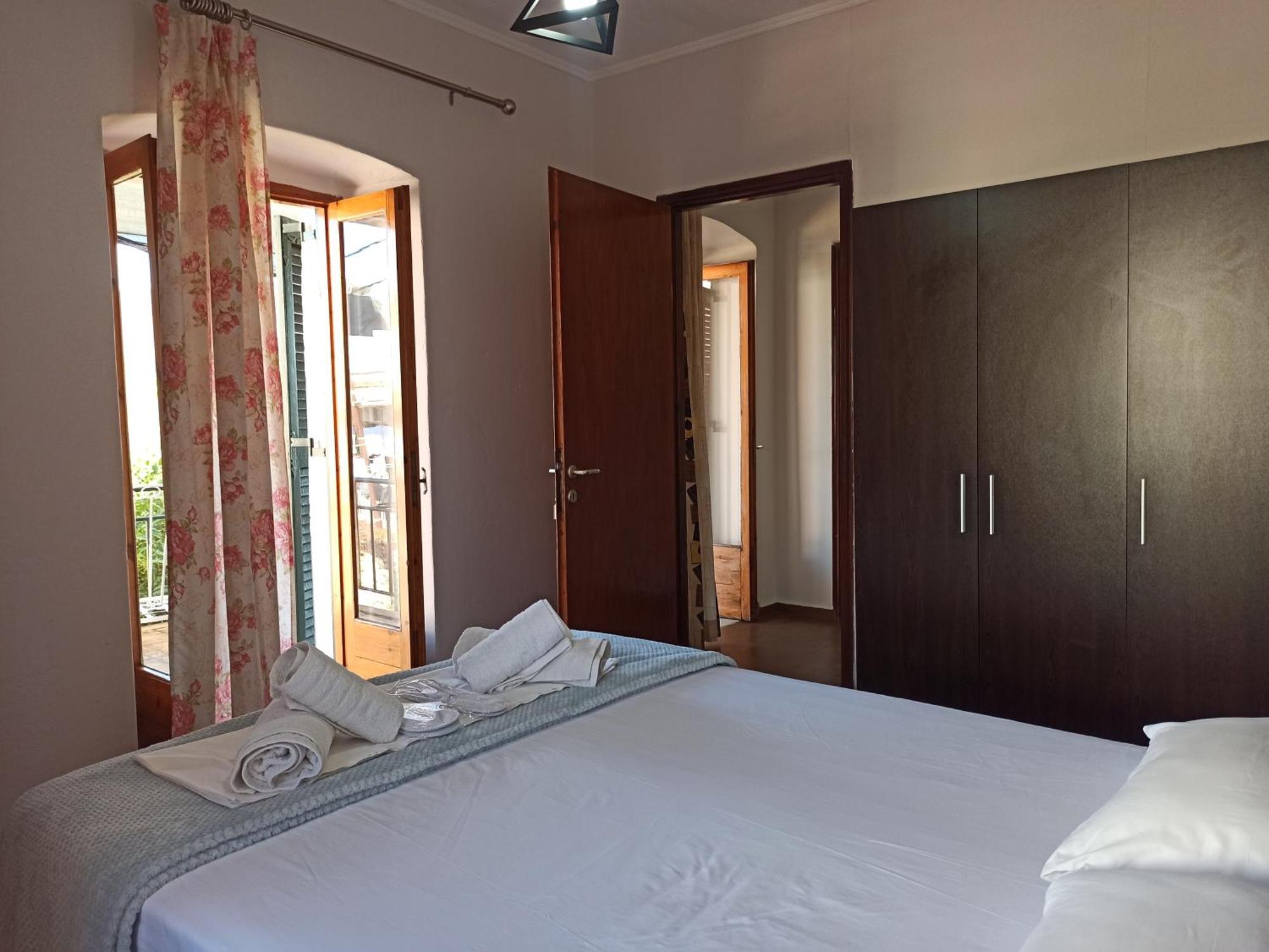 Poseidon Apartments 盖奥斯 外观 照片